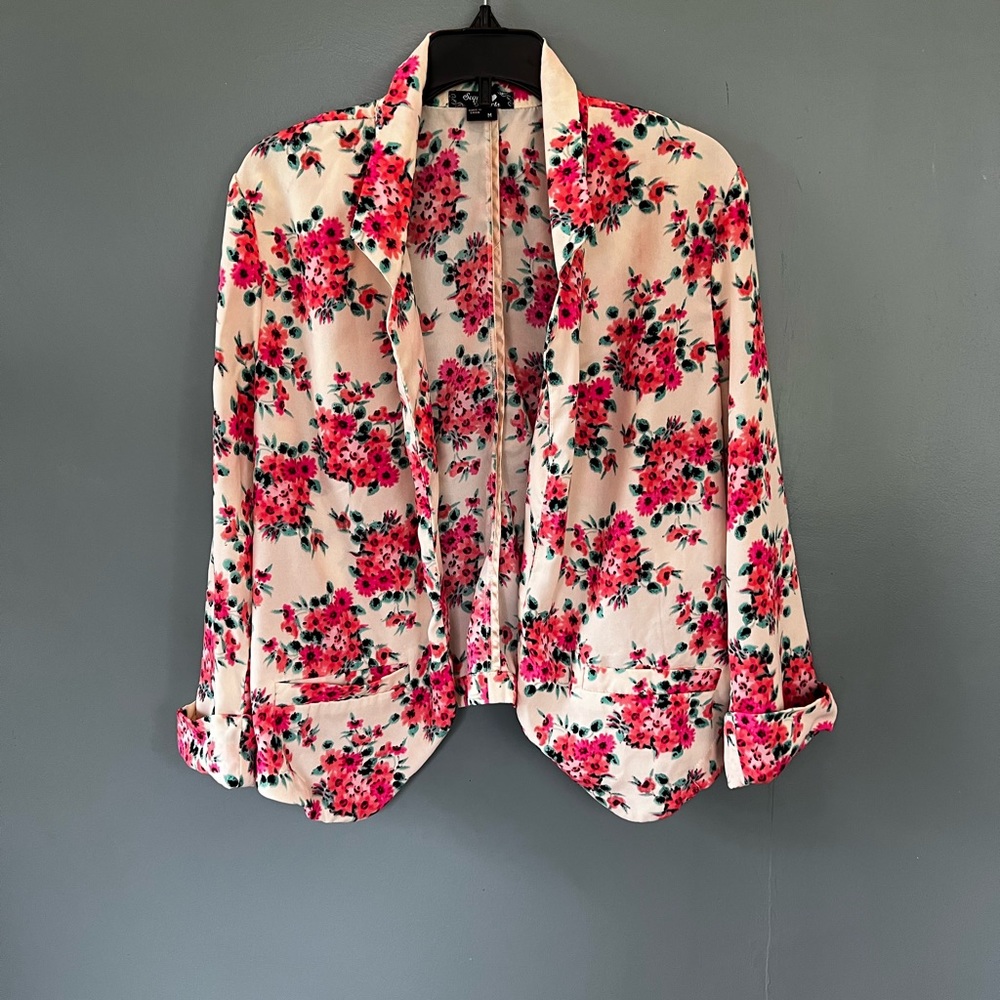 🌸 women’s floral blazer, sequin hearts brand, size medium, floral print